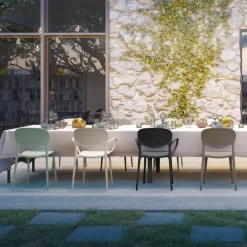 Abby Connubia® Fauteuil de jardin empilable en polypropylène recyclé* Fauteuil De Jardin
