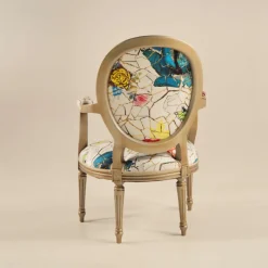 Paget Adrien Fauteuil Louis XVI médaillon revisité fabrication française* Fauteuil De Salon
