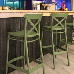 Cross Tabouret de bar moderne avec dossier en polypropylène* Tabouret De Bar (assise +/- 80 Cm)