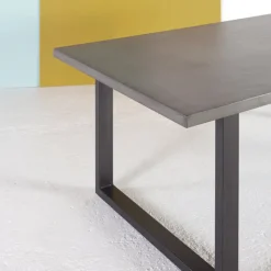 Neoh Eternelle Table industrielle française en béton ciré pieds traîneau* Table De Salle à Manger