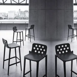 Isidoro Tabouret de bar moderne empilable avec dossier ronds ajourés* Tabouret De Bar (assise +/- 80 Cm)