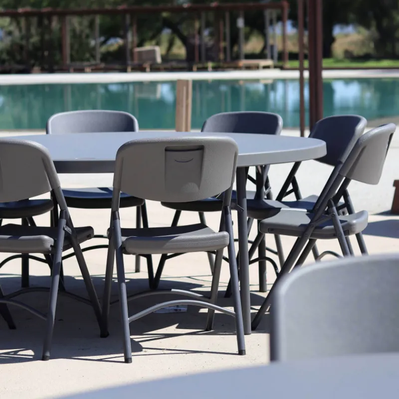 NormanChaise pliante en polyéthylène gris foncé* Chaise De Cuisine