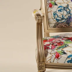 Paget Quentin Fauteuil cabriolet Louis 16 fabrication française en tissu et bois massif* Fauteuil De Salon