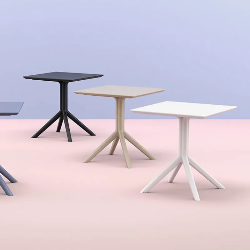 Sky Petite table de jardin carrée en résine* Table De Jardin