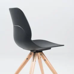 VictoireChaise design en polypropylène noir avec pieds en bois* Chaise De Cuisine|Chaise De Salle à Manger
